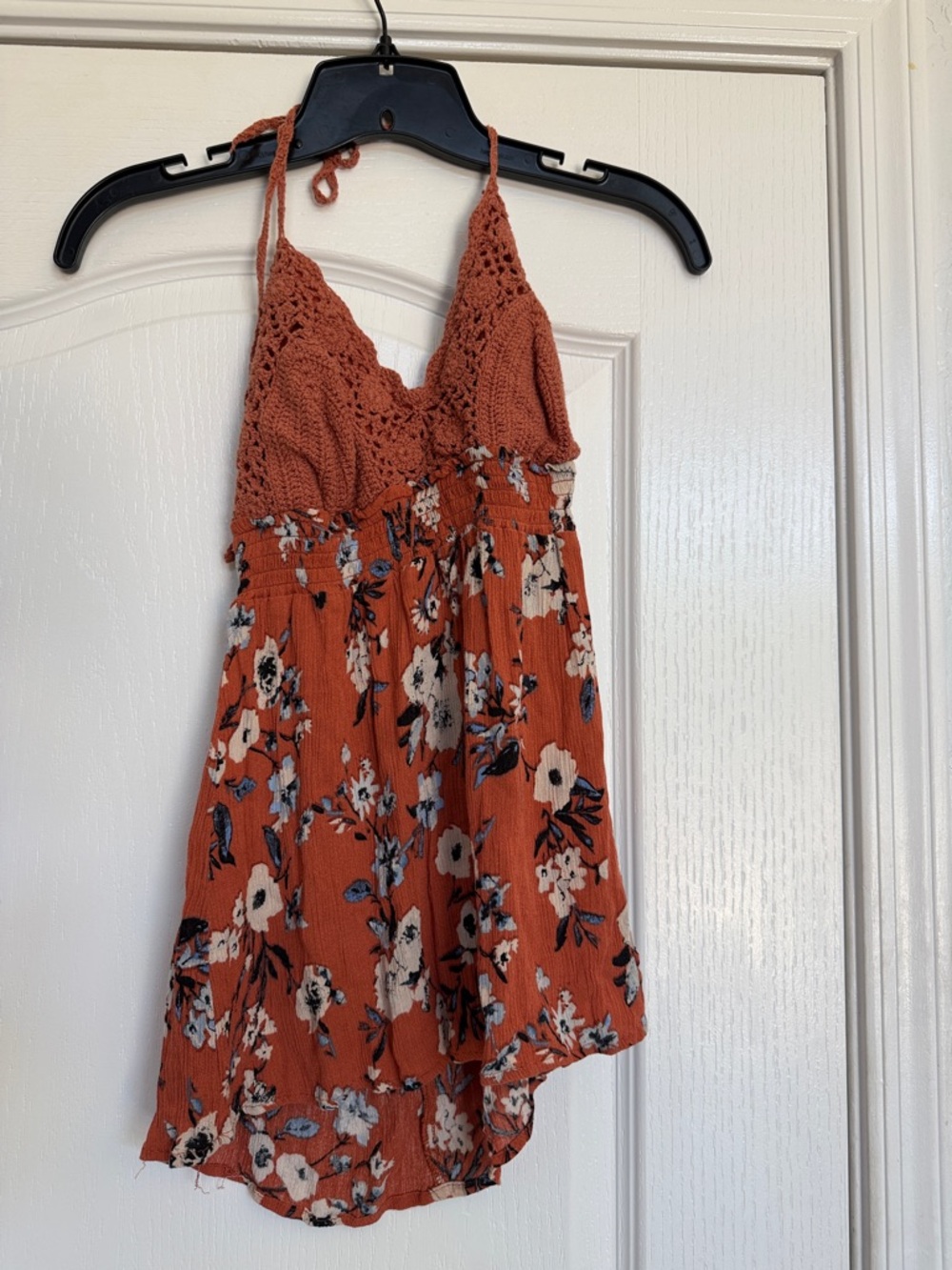 American Rag Rust Orange Floral Crochet Halter Tank Top